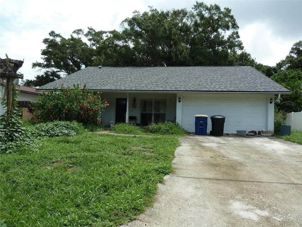 Photo of 5 S Jupiter Avenue, Clearwater, FL 33755 (MLS # TB8536374)