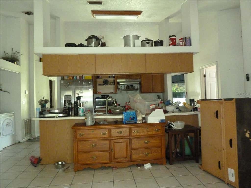 Photo of 5 S Jupiter Avenue, Clearwater, FL 33755 (MLS # TB8536374)
