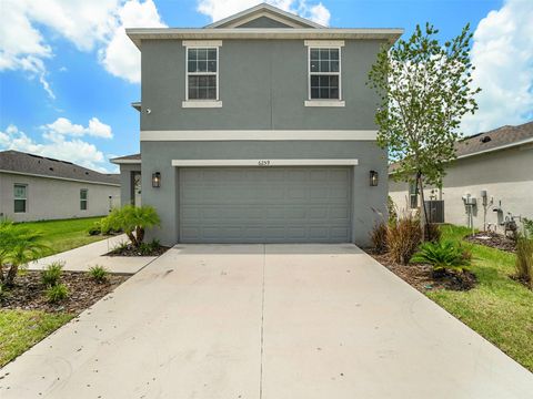 A home in PALMETTO