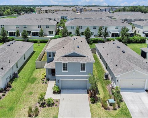 A home in PALMETTO