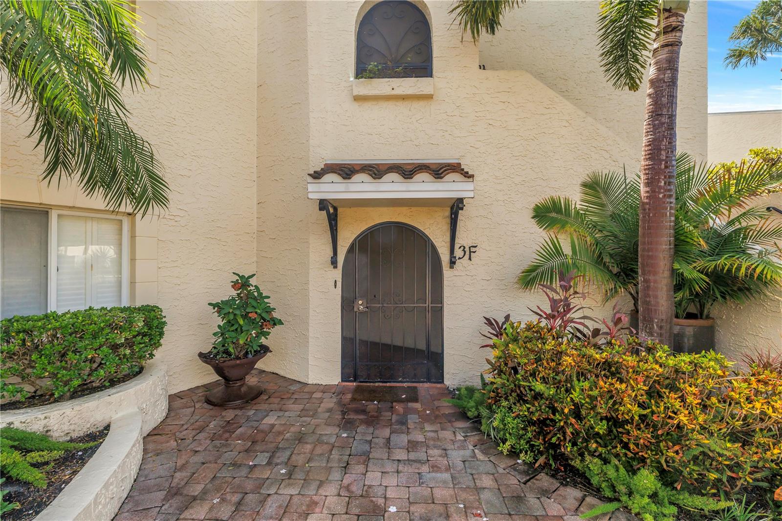 6101 34TH STREET W 3F