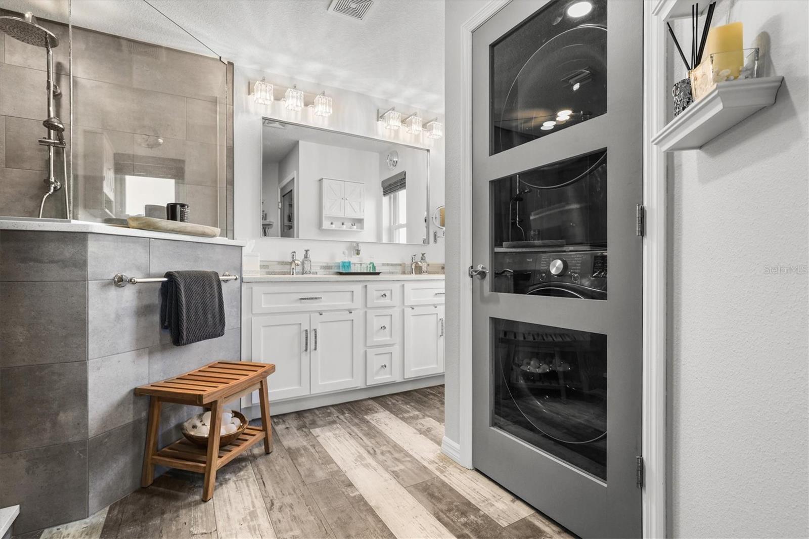 HERNANDO BEACH - Residential