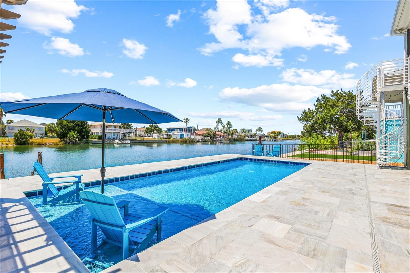 HERNANDO BEACH - Residential