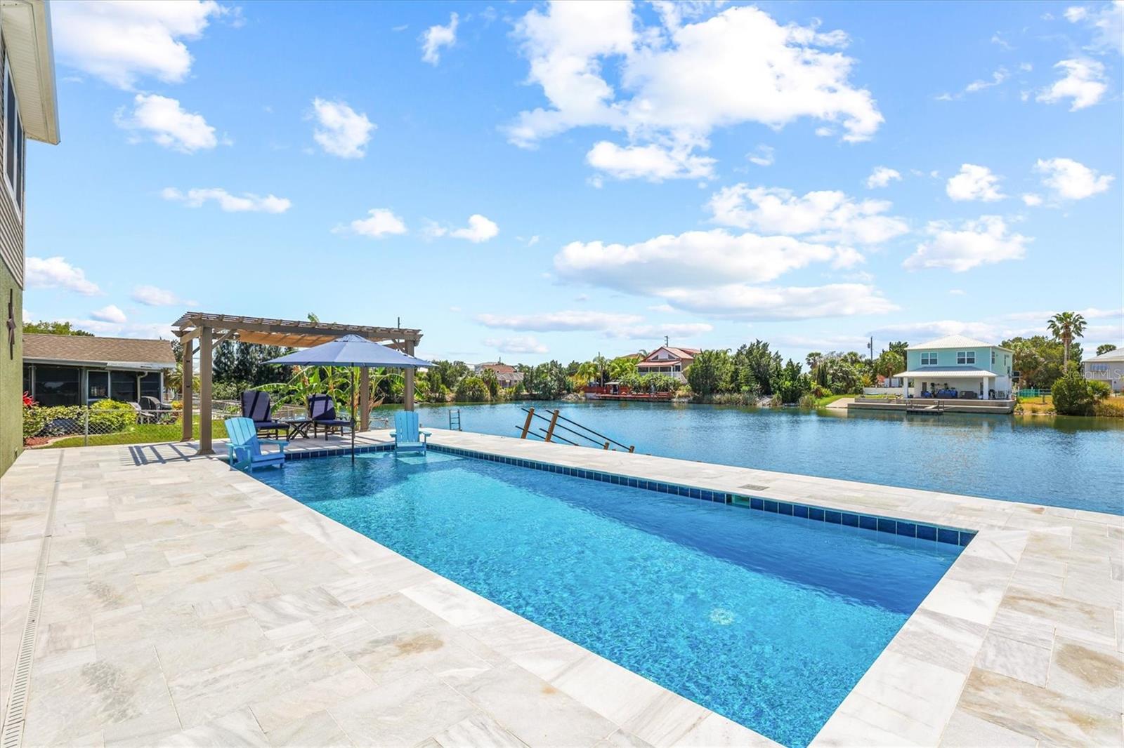 HERNANDO BEACH - Residential