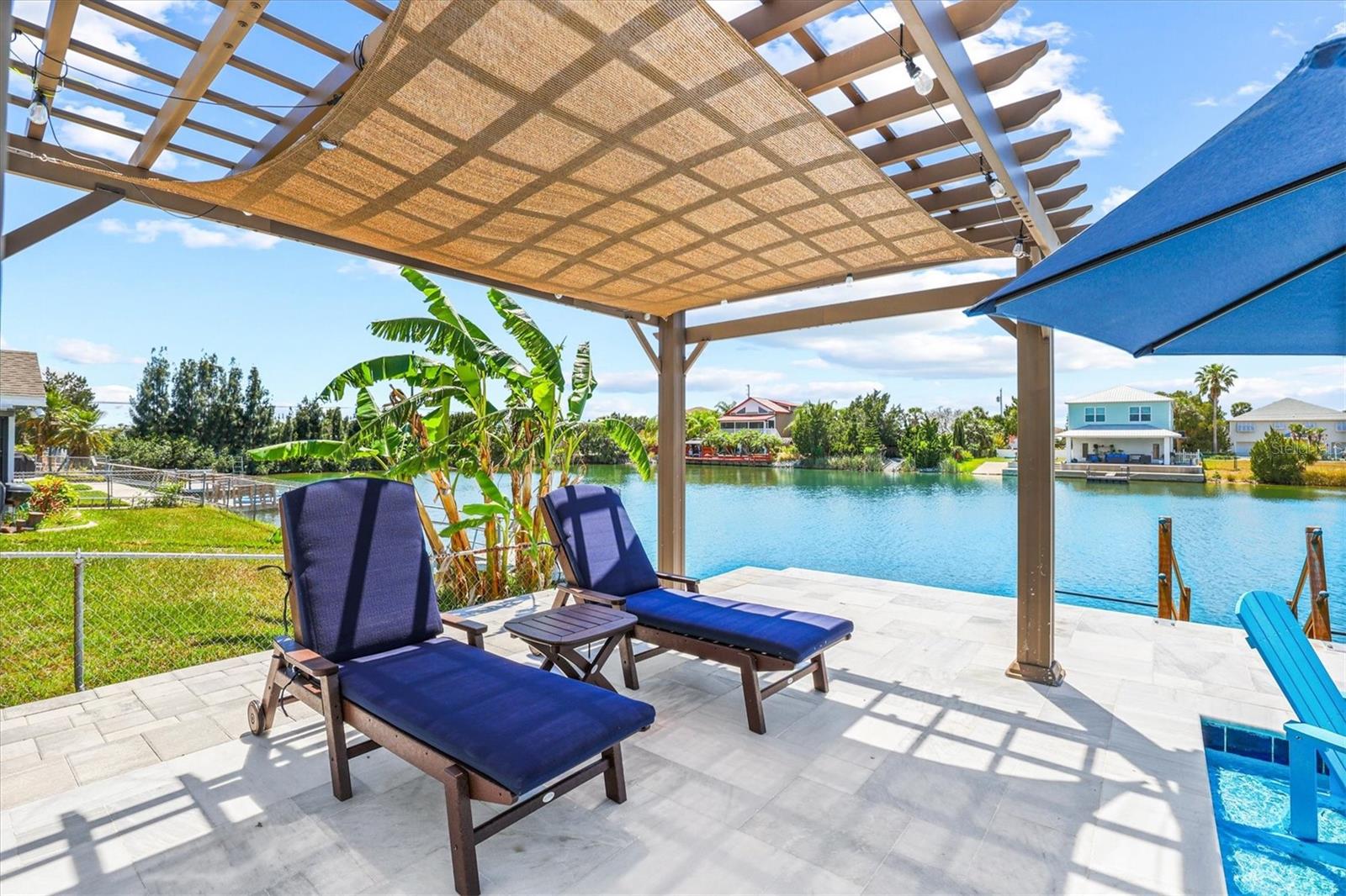 HERNANDO BEACH - Residential