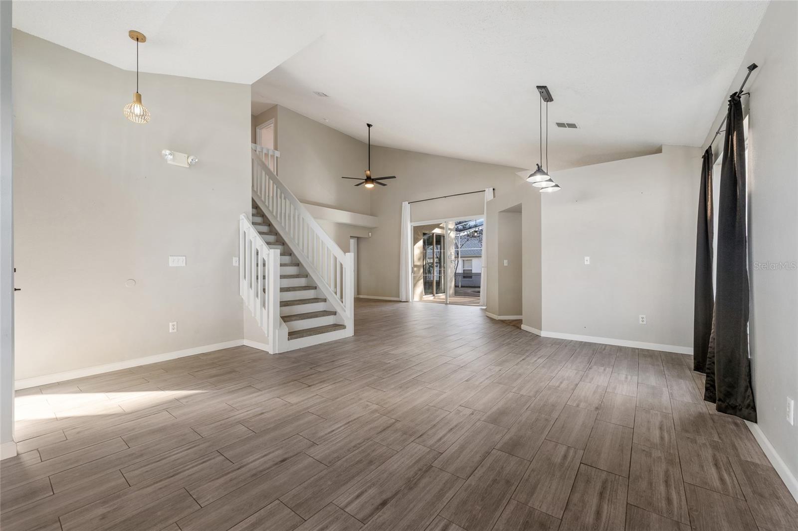 CHATHAM PARK AT SAUSALITO PH 3 - Residential