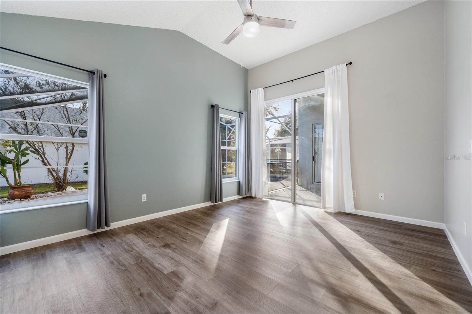 CHATHAM PARK AT SAUSALITO PH 3 - Residential