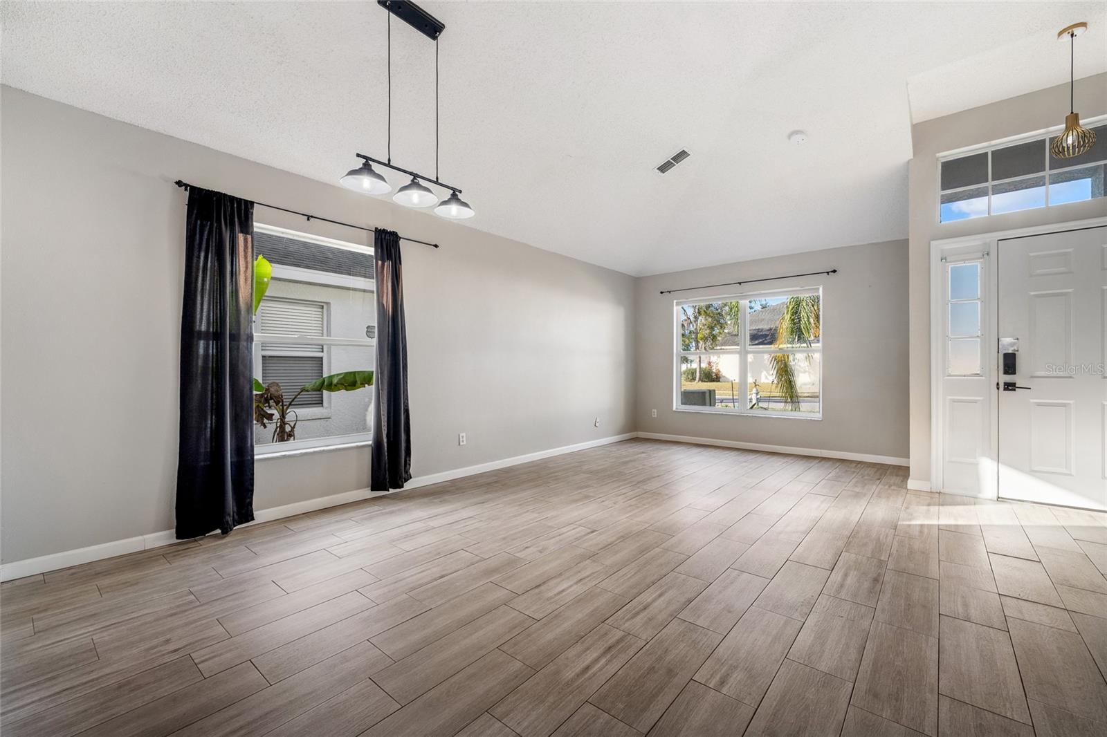 CHATHAM PARK AT SAUSALITO PH 3 - Residential