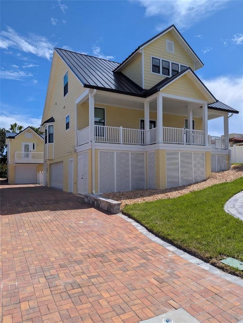 Photo of 414 Jessamine Boulevard, Daytona Beach, FL 32118 (MLS # V4951052)