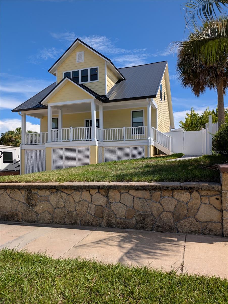 414 JESSAMINE BOULEVARD