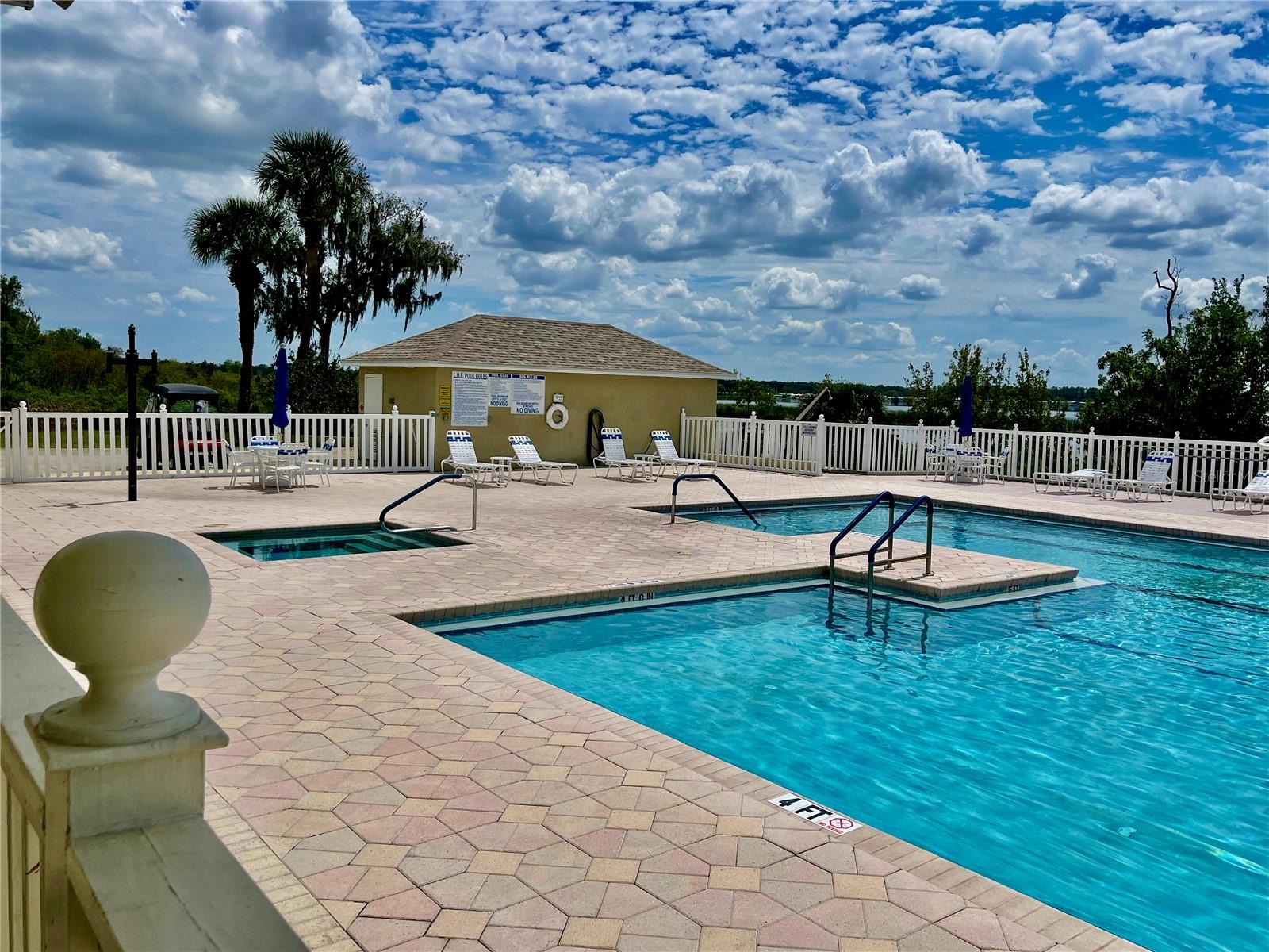 SWEETWATER GOLF & TENNIS CLUB THIRD ADDI - Residential