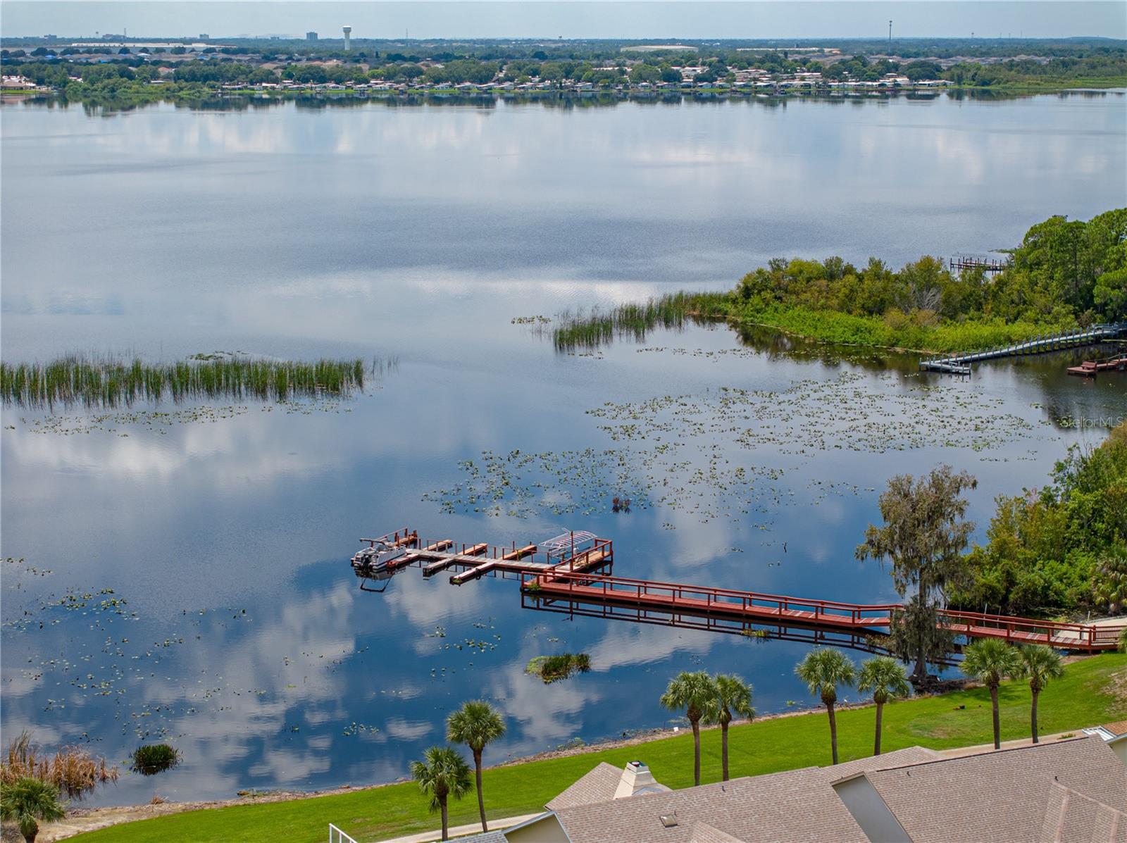 SWEETWATER GOLF & TENNIS CLUB THIRD ADDI - Residential