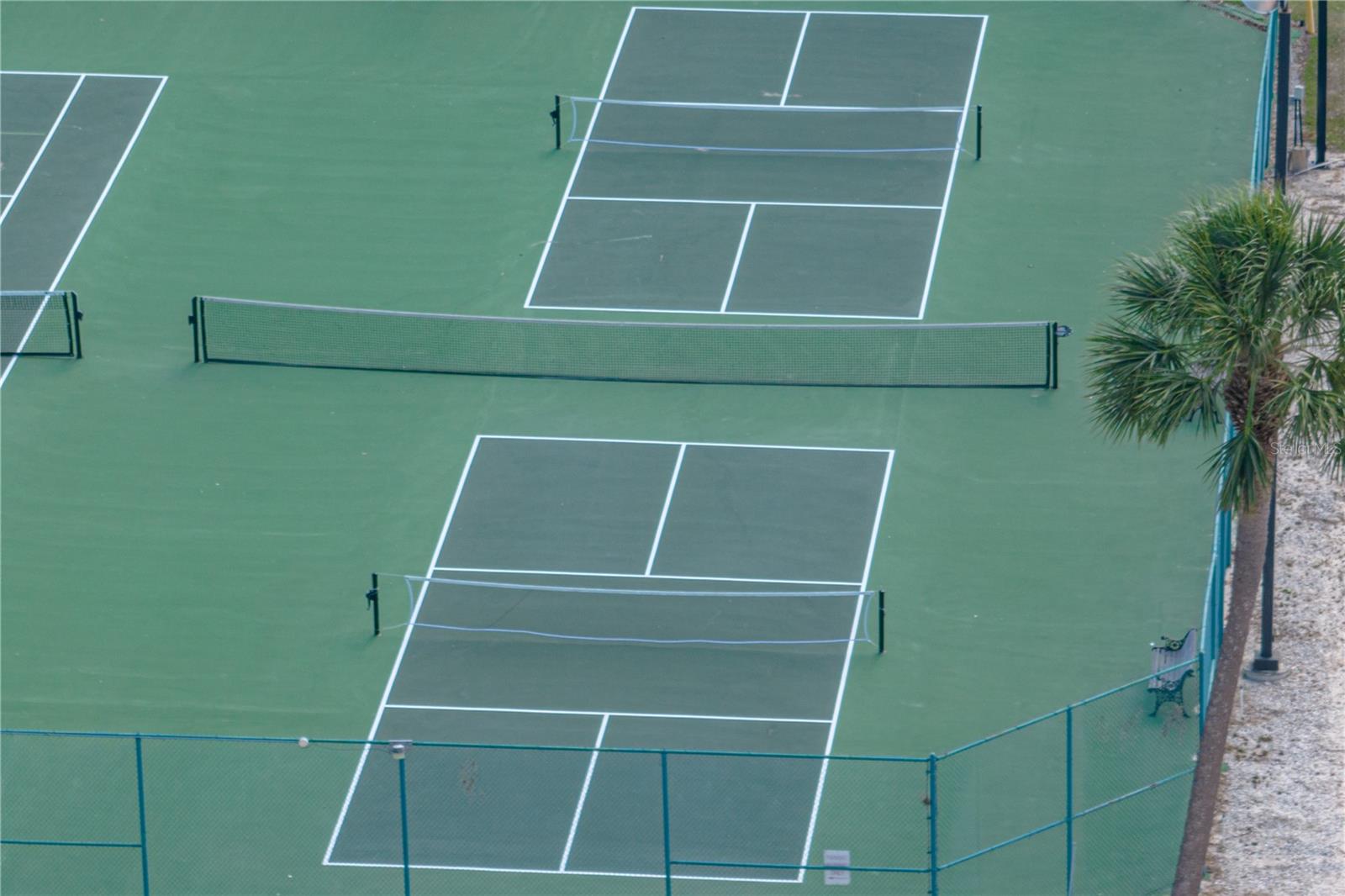 SWEETWATER GOLF & TENNIS CLUB THIRD ADDI - Residential