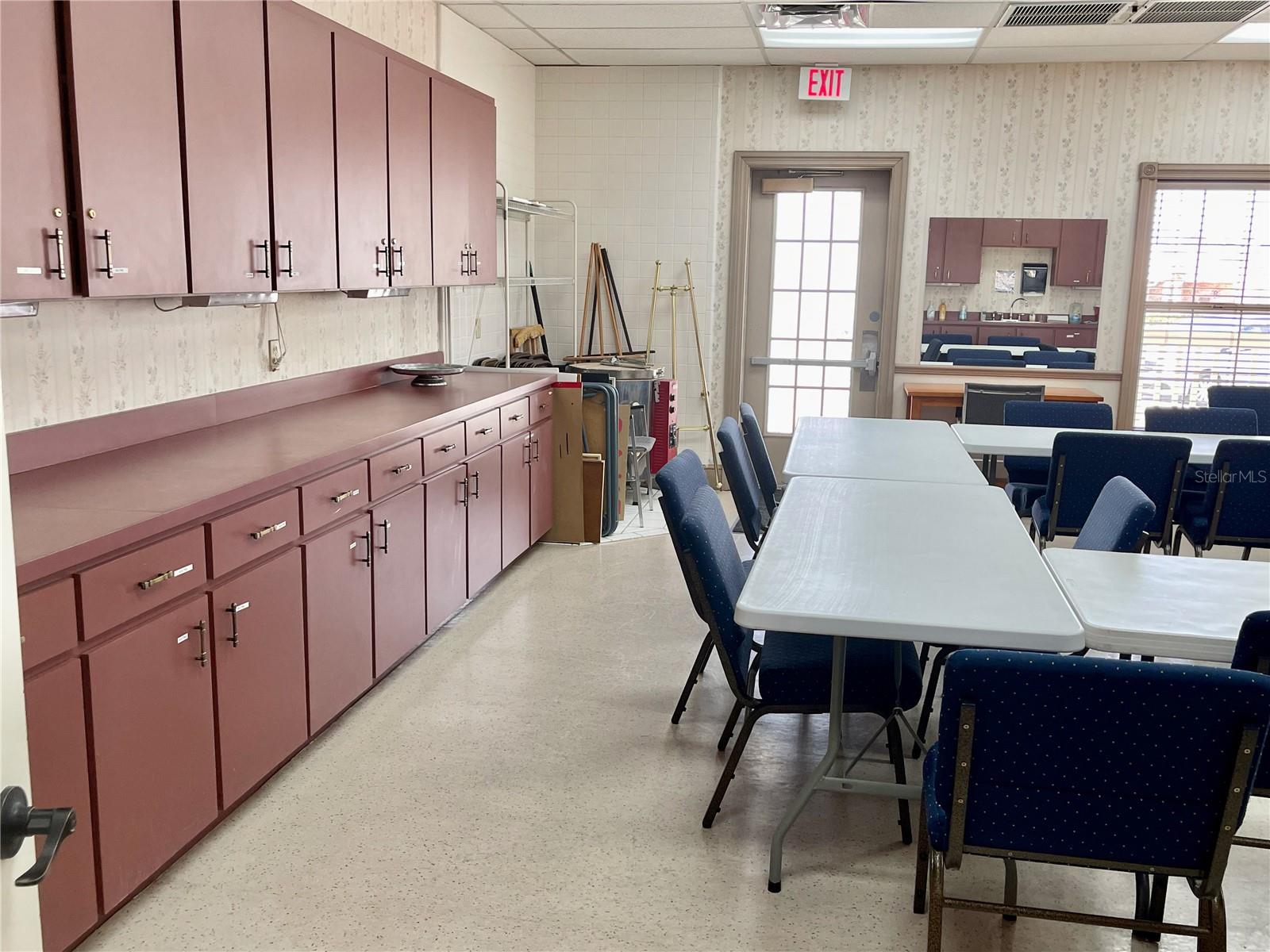 SWEETWATER GOLF & TENNIS CLUB THIRD ADDI - Residential