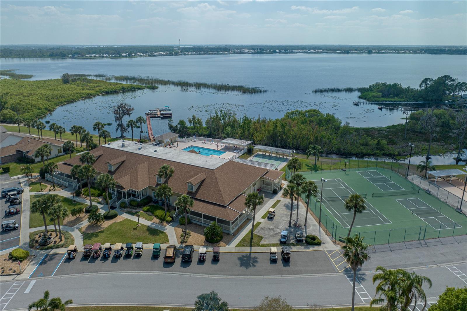 SWEETWATER GOLF & TENNIS CLUB THIRD ADDI - Residential