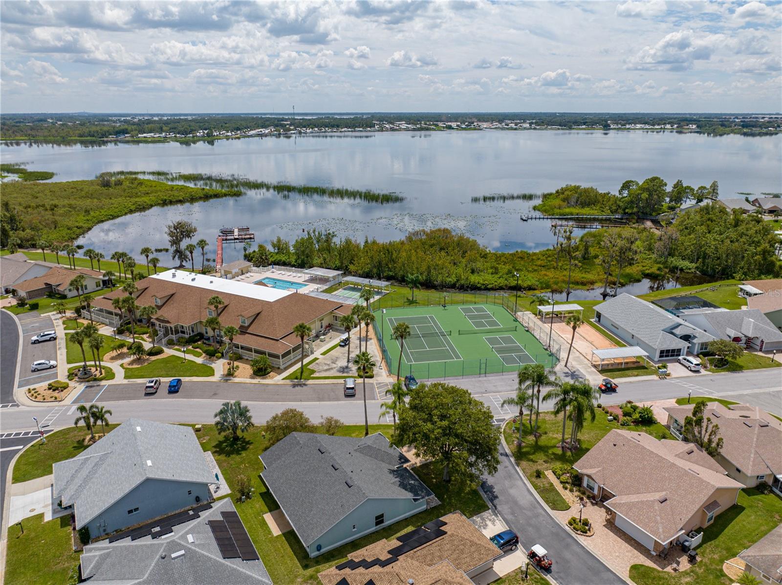 SWEETWATER GOLF & TENNIS CLUB THIRD ADDI - Residential