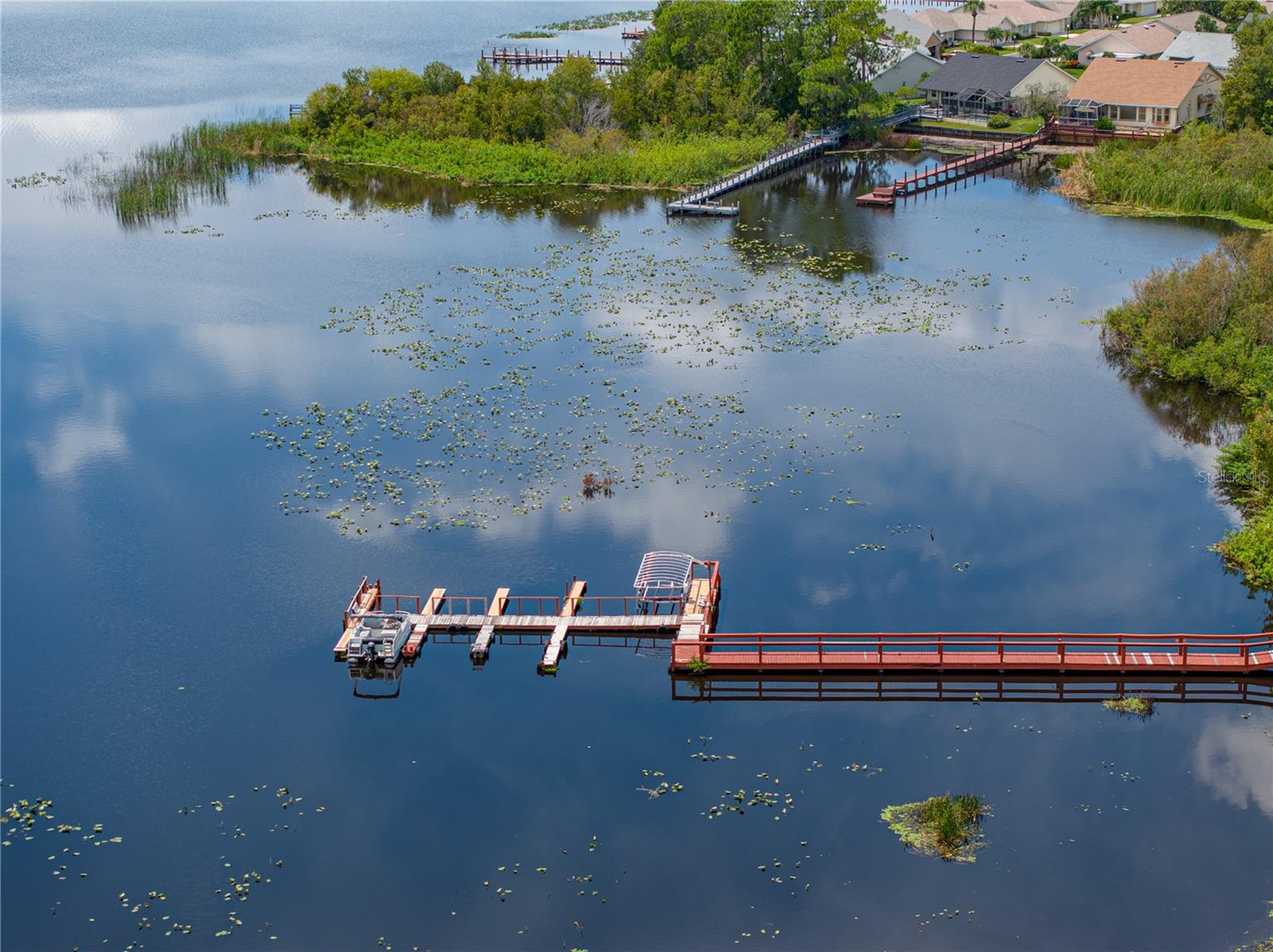 SWEETWATER GOLF & TENNIS CLUB THIRD ADDI - Residential