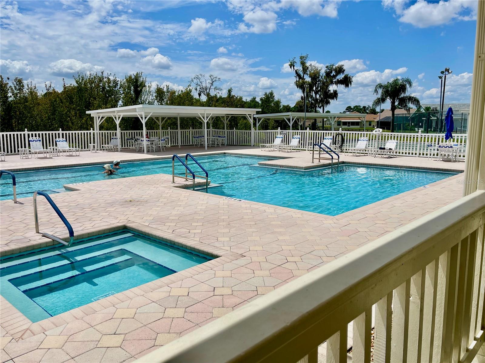 SWEETWATER GOLF & TENNIS CLUB THIRD ADDI - Residential