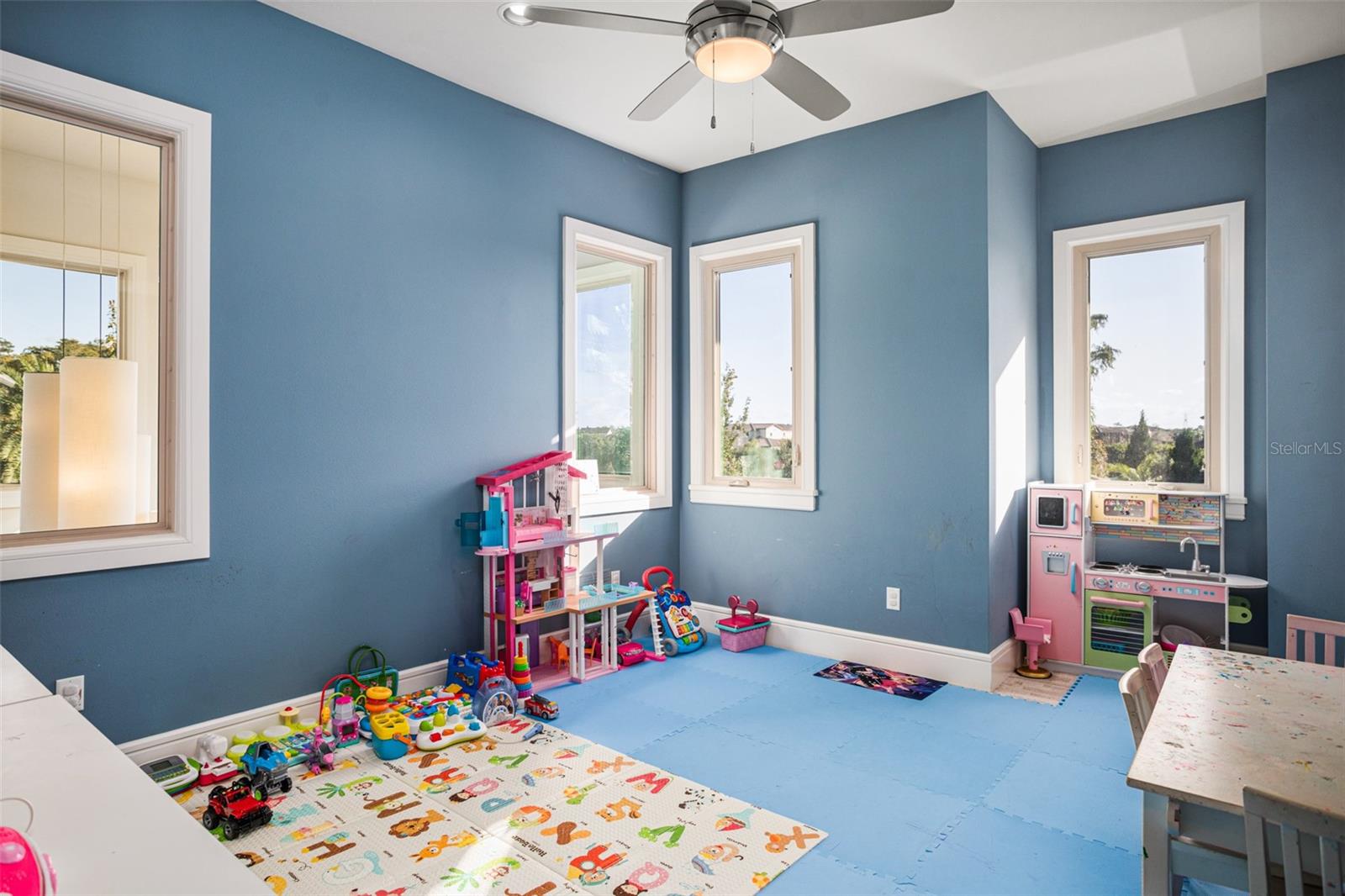 WATERSTONE - Residential