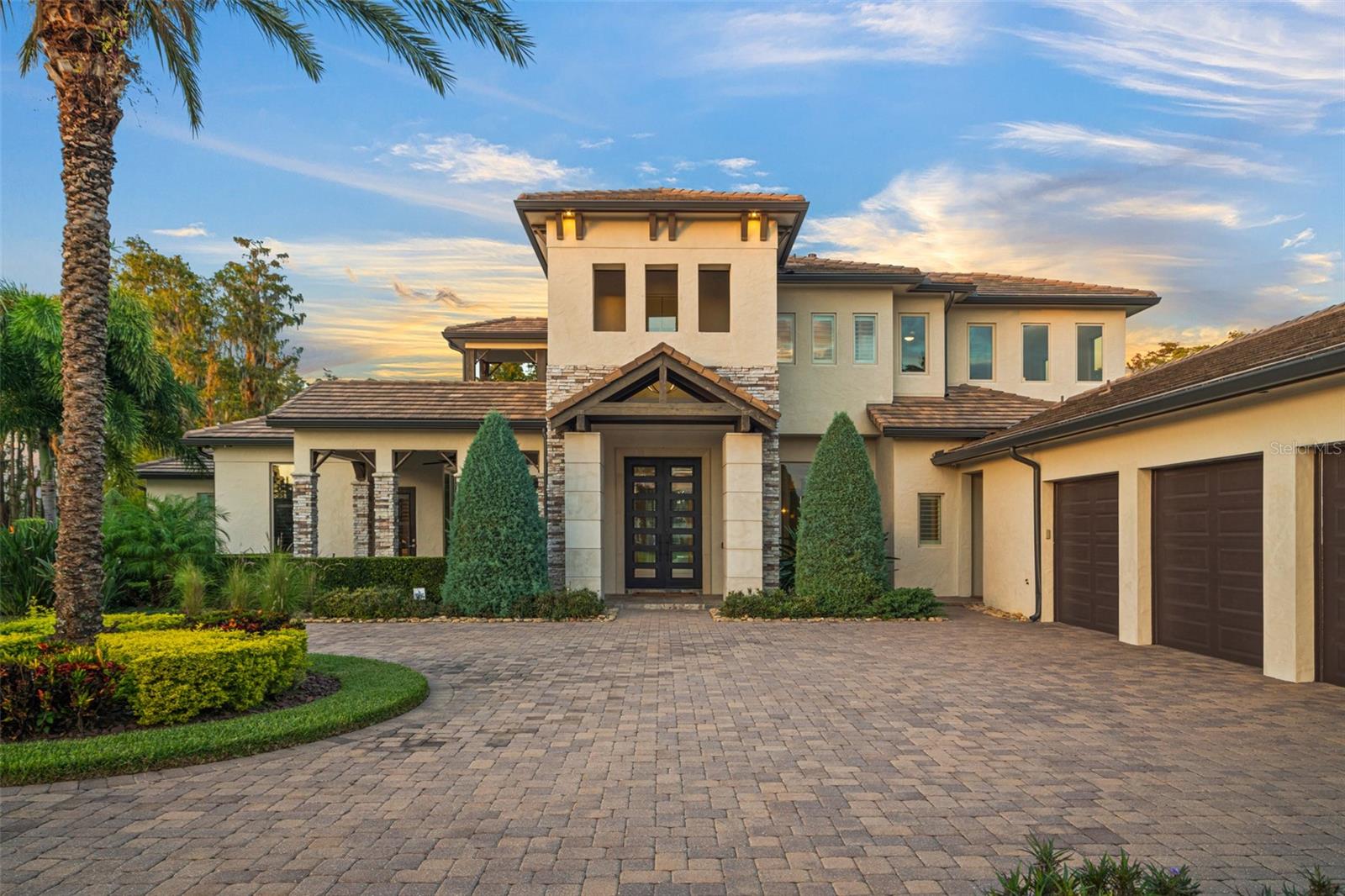 WATERSTONE - Residential