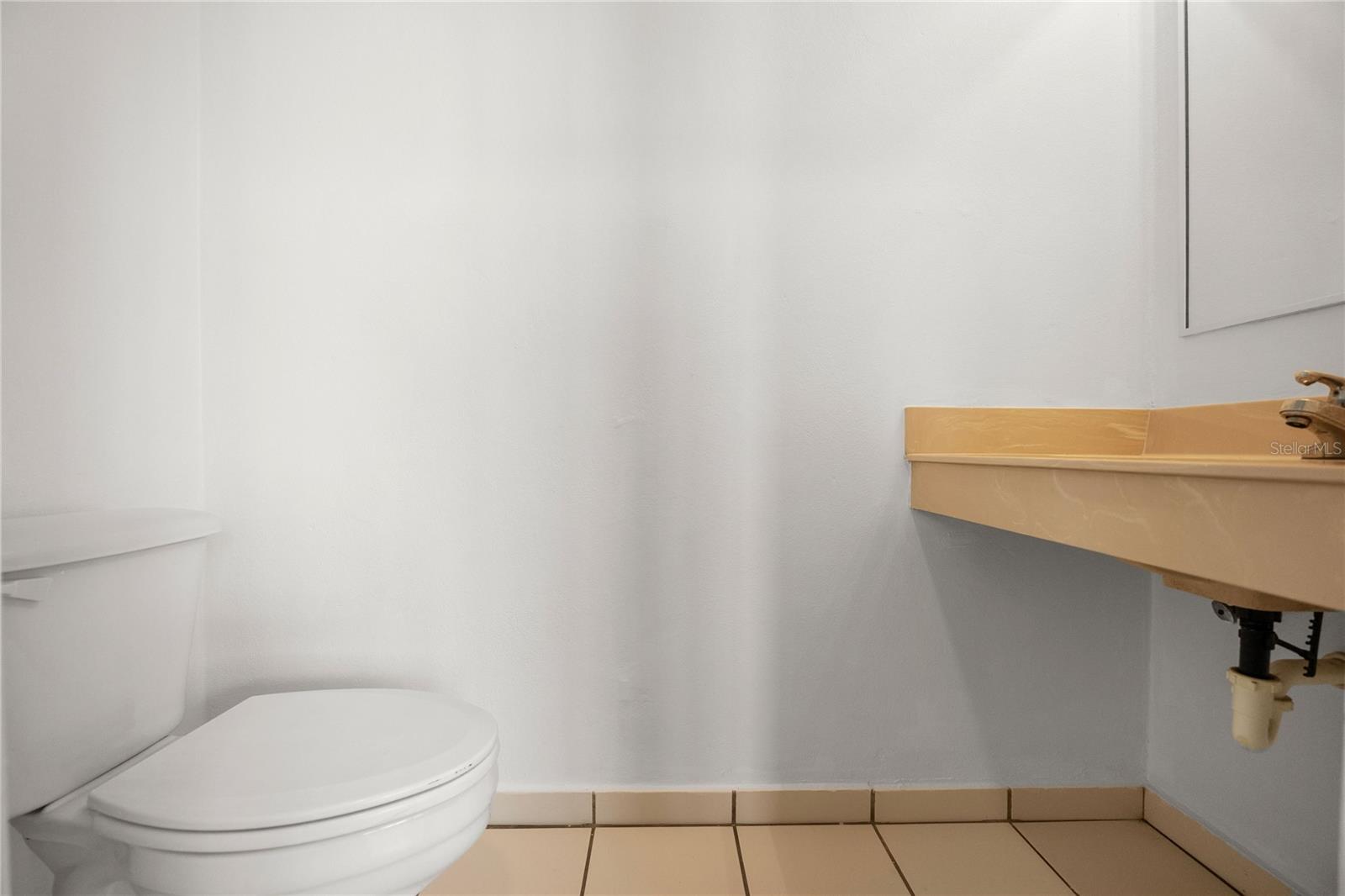 JARDINES DE MONTEHIEDRA - Residential