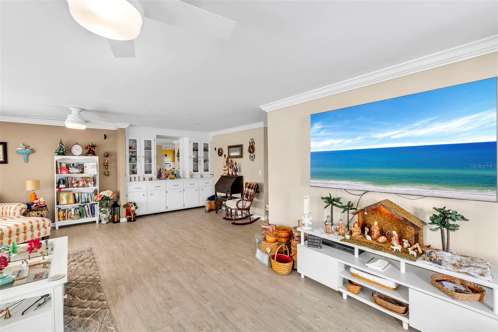 LA CASA MHP CO-OP - Residential