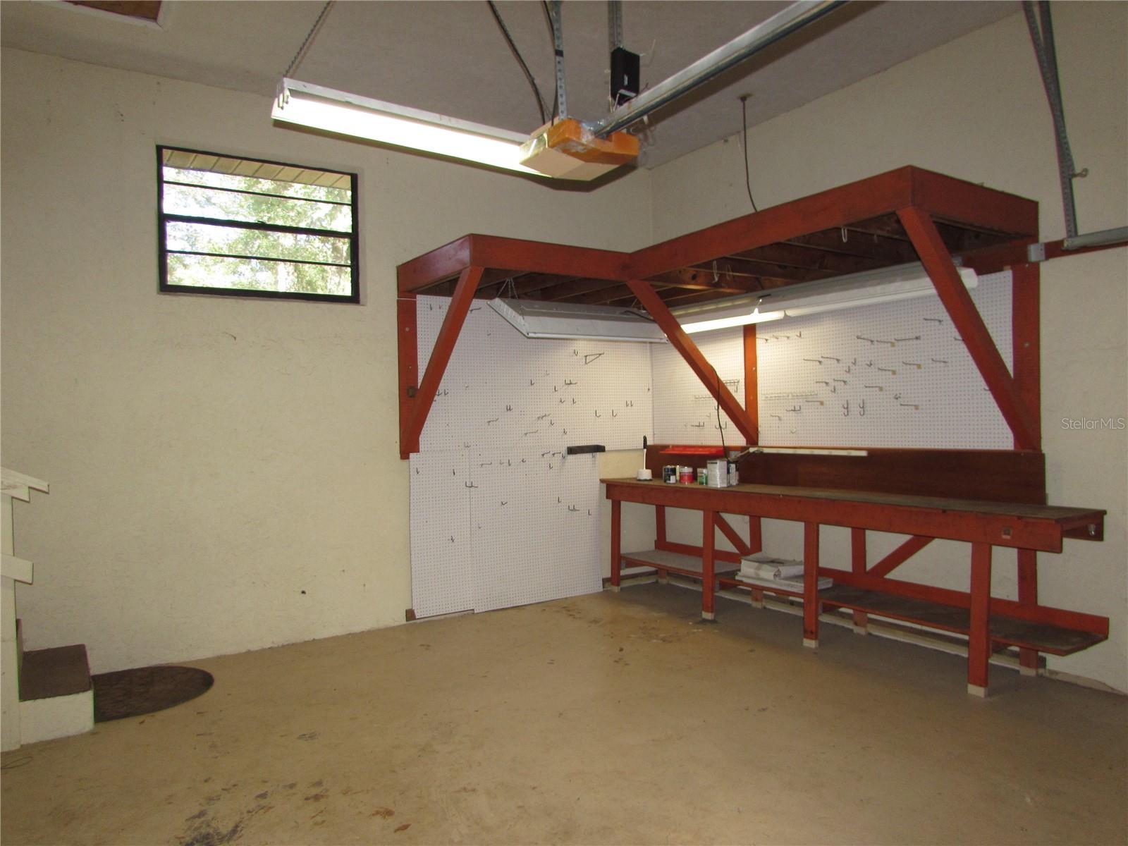 RAINBOW SPRINGS COUNTRY CLUB - Residential