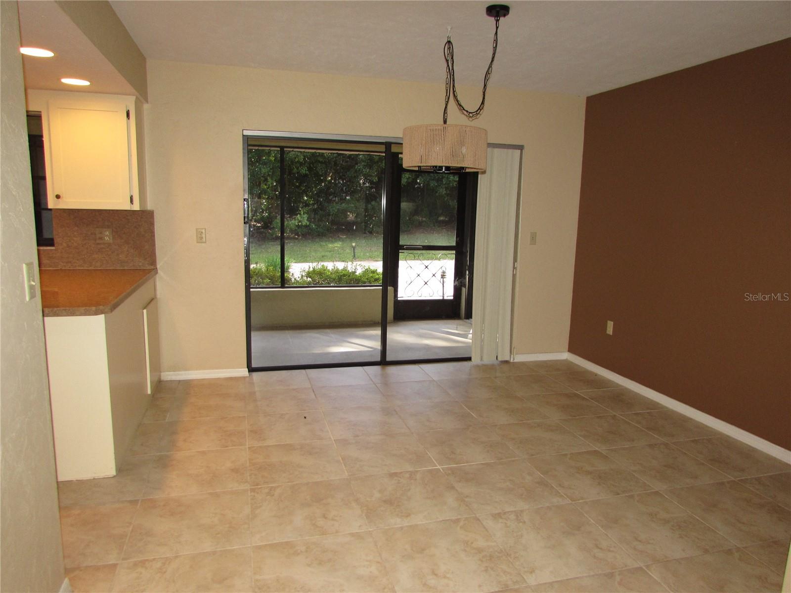 RAINBOW SPRINGS COUNTRY CLUB - Residential