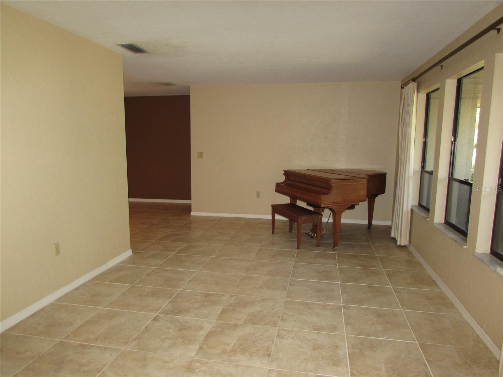 RAINBOW SPRINGS COUNTRY CLUB - Residential