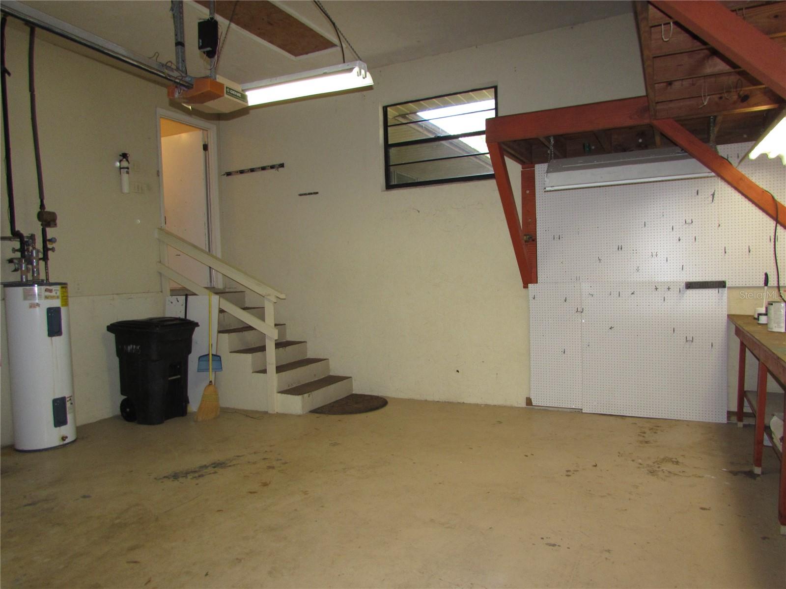 RAINBOW SPRINGS COUNTRY CLUB - Residential