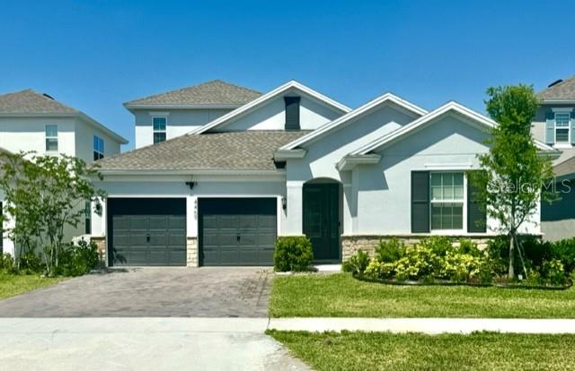 Stunning Brand-New 2024 Upgraded Home in Hartwood Landing!
This beautifully upgraded, carpet-free home is located in the highly sought-after Hartwood Landing community, ideally situated just across from Imagine Charter School and minutes from the vibrant Horizon West area. Enjoy unbeatable access, just 10 minutes to Downtown Clermont, 15 minutes to Winter Garden Village and Historic Downtown Winter Garden, as well as Sunset Walk. The home is also adjacent to the upcoming Olympus Wellness and Sports Campus, a major new development that adds even more value to the location.
The floor plan is thoughtfully designed for families, especially those with little ones. The main level features:
Four spacious bedrooms, including a luxurious primary suite with dual walk-in closets and a double vanity bathroom
Two full bathrooms and one half-bath
A separate dining room and living area, ideal for entertaining
A gourmet kitchen with modern gray cabinetry, quartz countertops, and an oversized island perfect for gatherings, holidays, or special occasions
Upstairs, you’ll find:
A versatile loft area
One additional full bathroom
A cozy fifth bedroom, ideal for a guest room or home office
High-speed internet is included in the rent.
Community amenities include:
Resort-style pool and cabana
Walking trails
Parks and green spaces