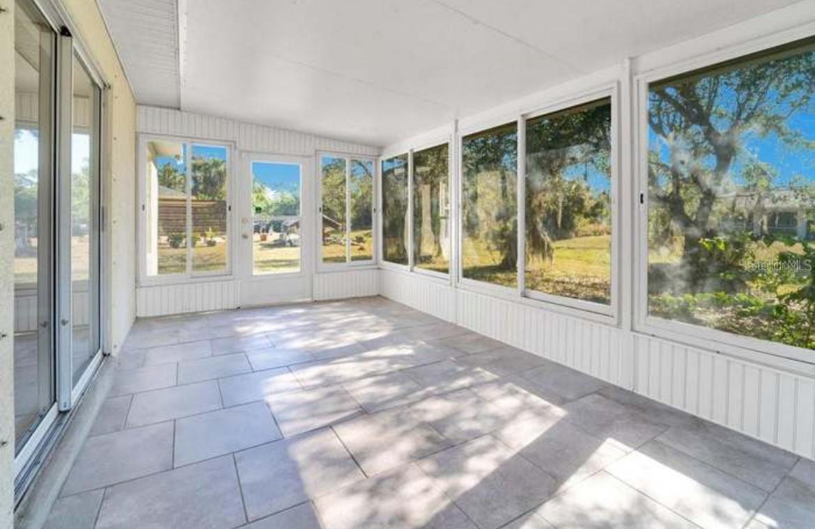 PORT CHARLOTTE SUB 07 - Residential Lease