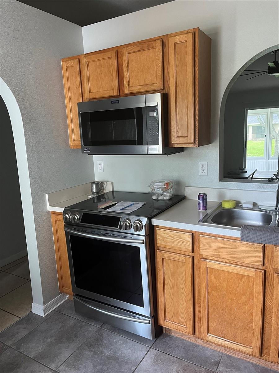 PORT CHARLOTTE SUB 07 - Residential Lease