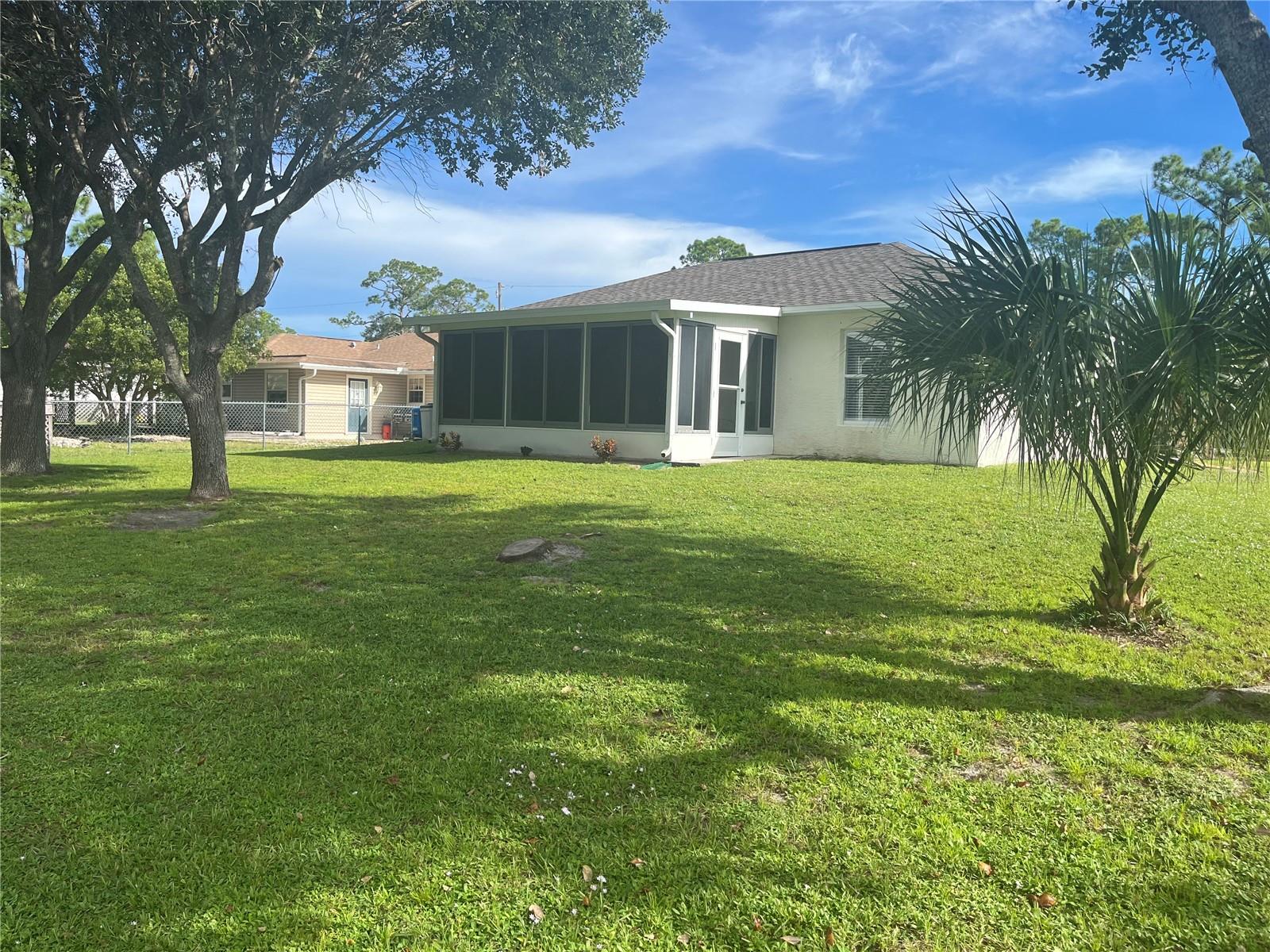 PORT CHARLOTTE SUB 07 - Residential Lease
