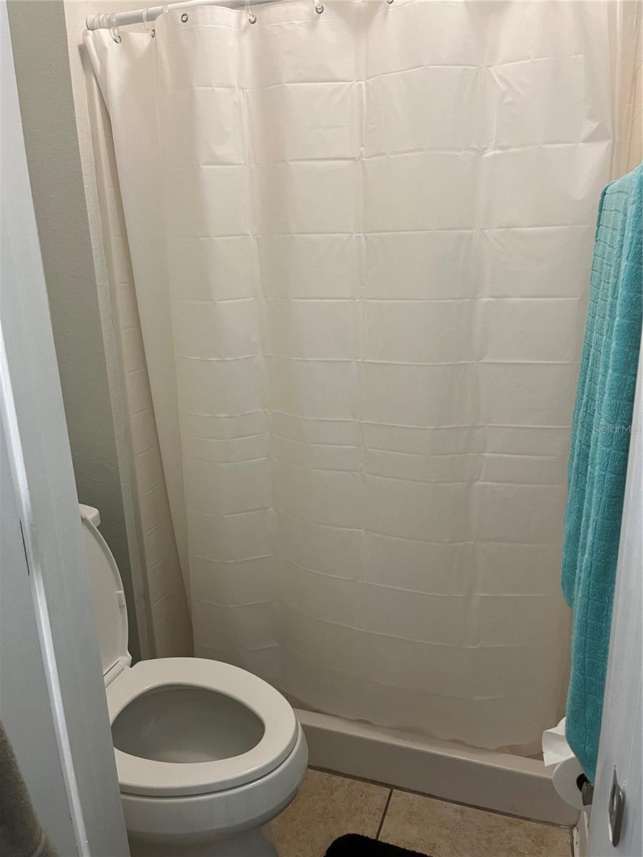 PORT CHARLOTTE SUB 07 - Residential Lease