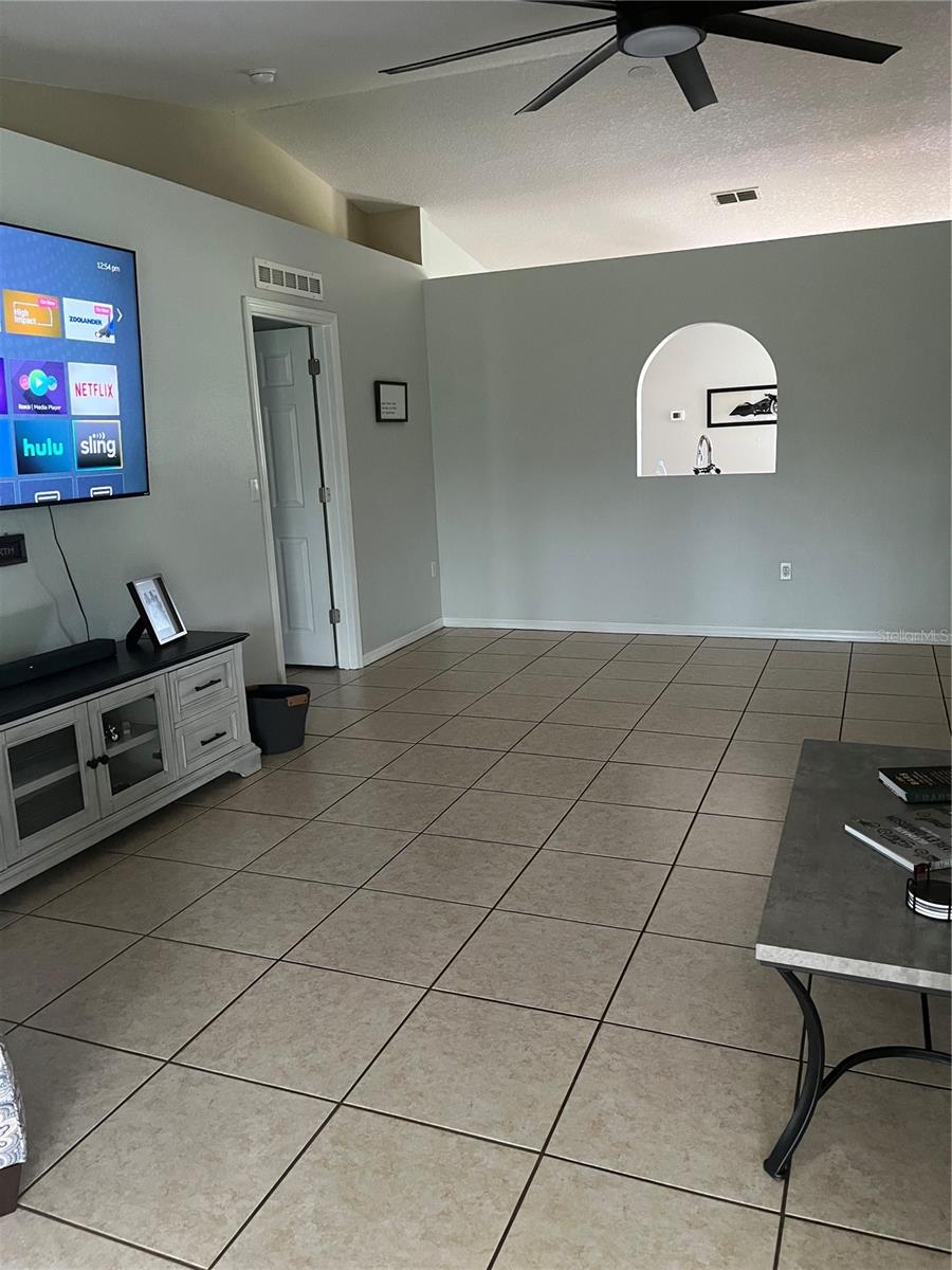 PORT CHARLOTTE SUB 07 - Residential Lease