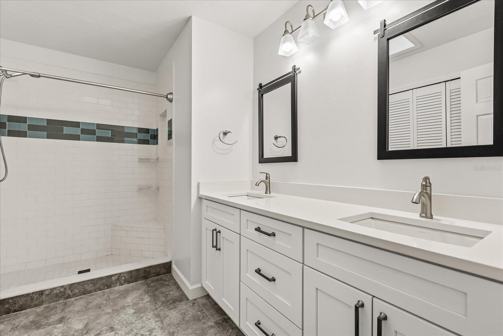 SWEETWATER OAKS SEC 09 - Residential