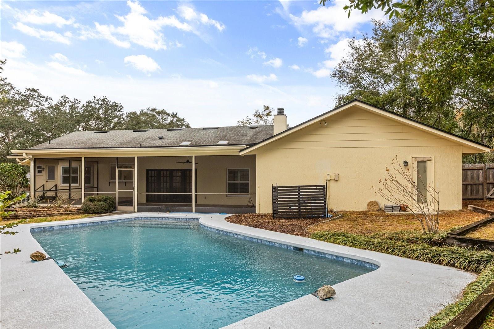 SWEETWATER OAKS SEC 09 - Residential