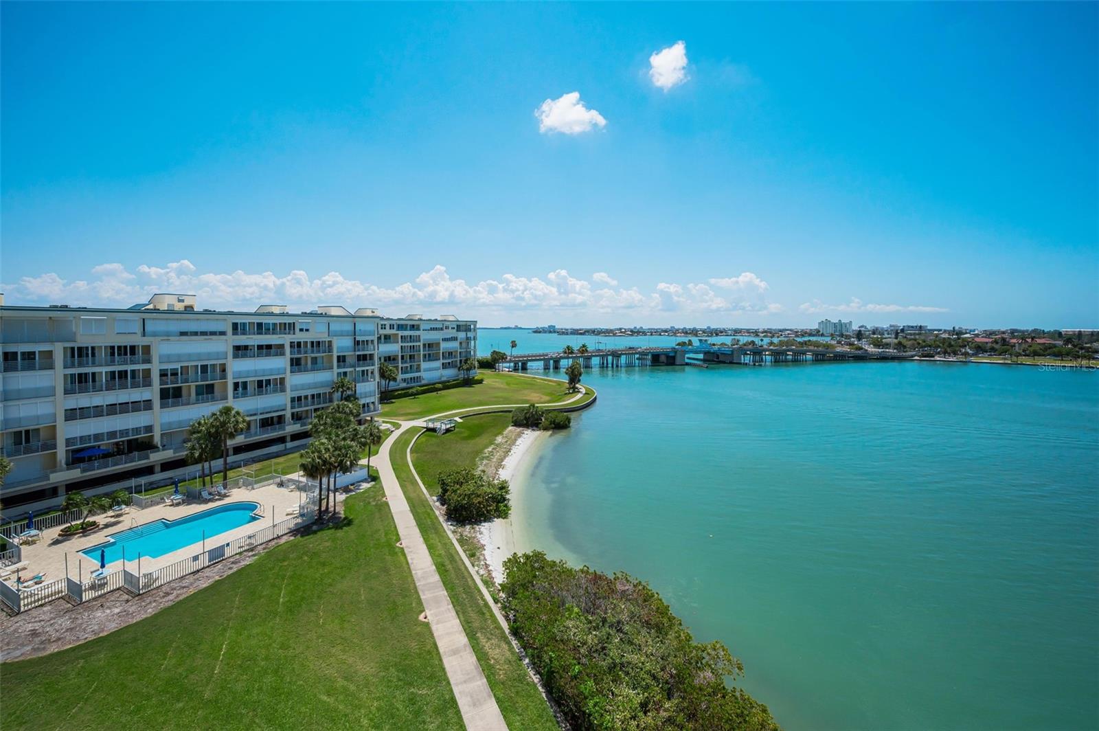 HARBOURSIDE CONDO - Residential
