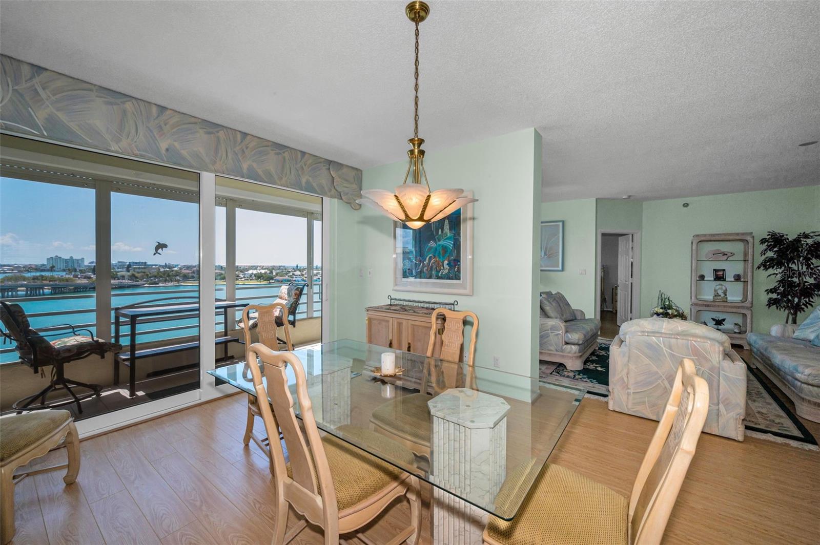HARBOURSIDE CONDO - Residential