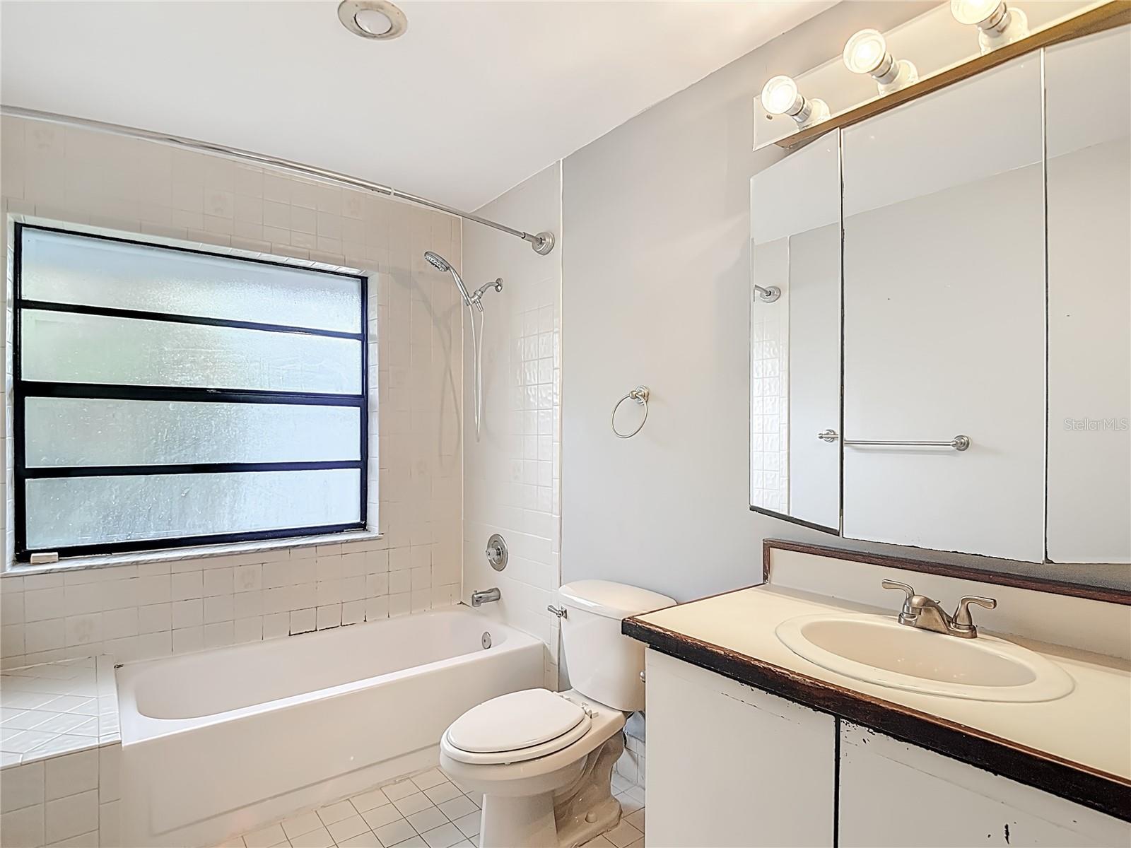 RAINBOW FARMS - Residential