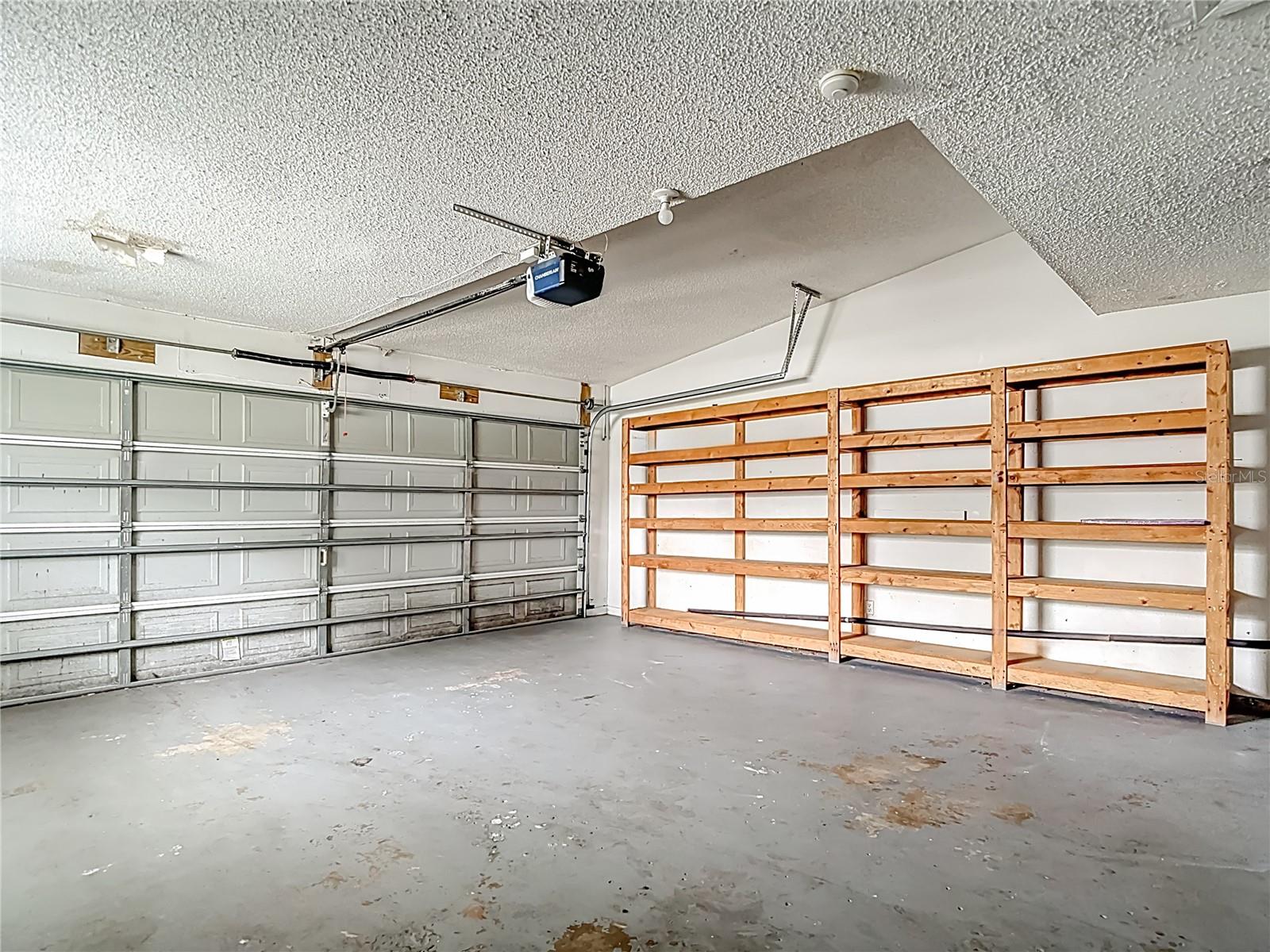 RAINBOW FARMS - Residential