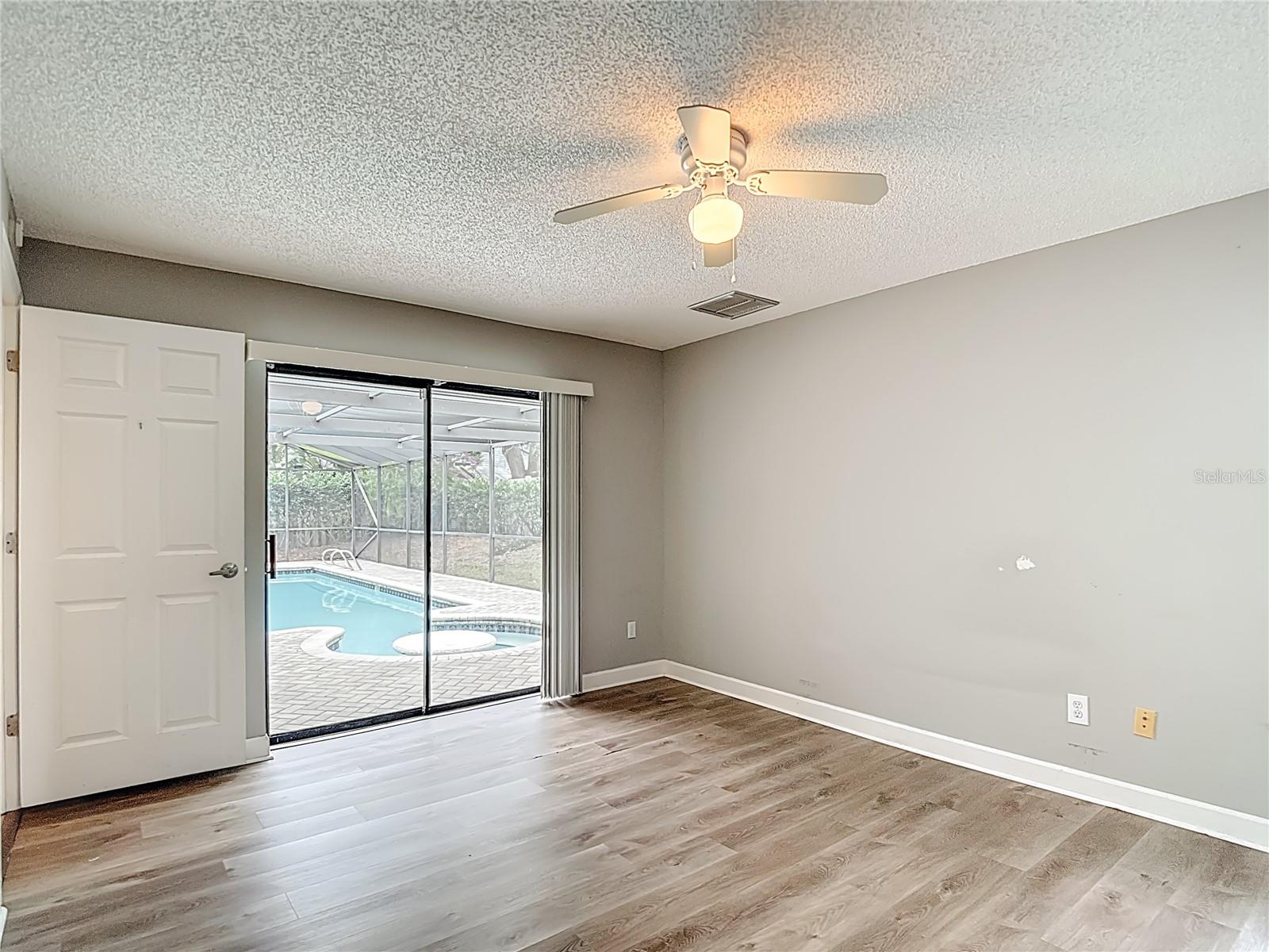 RAINBOW FARMS - Residential