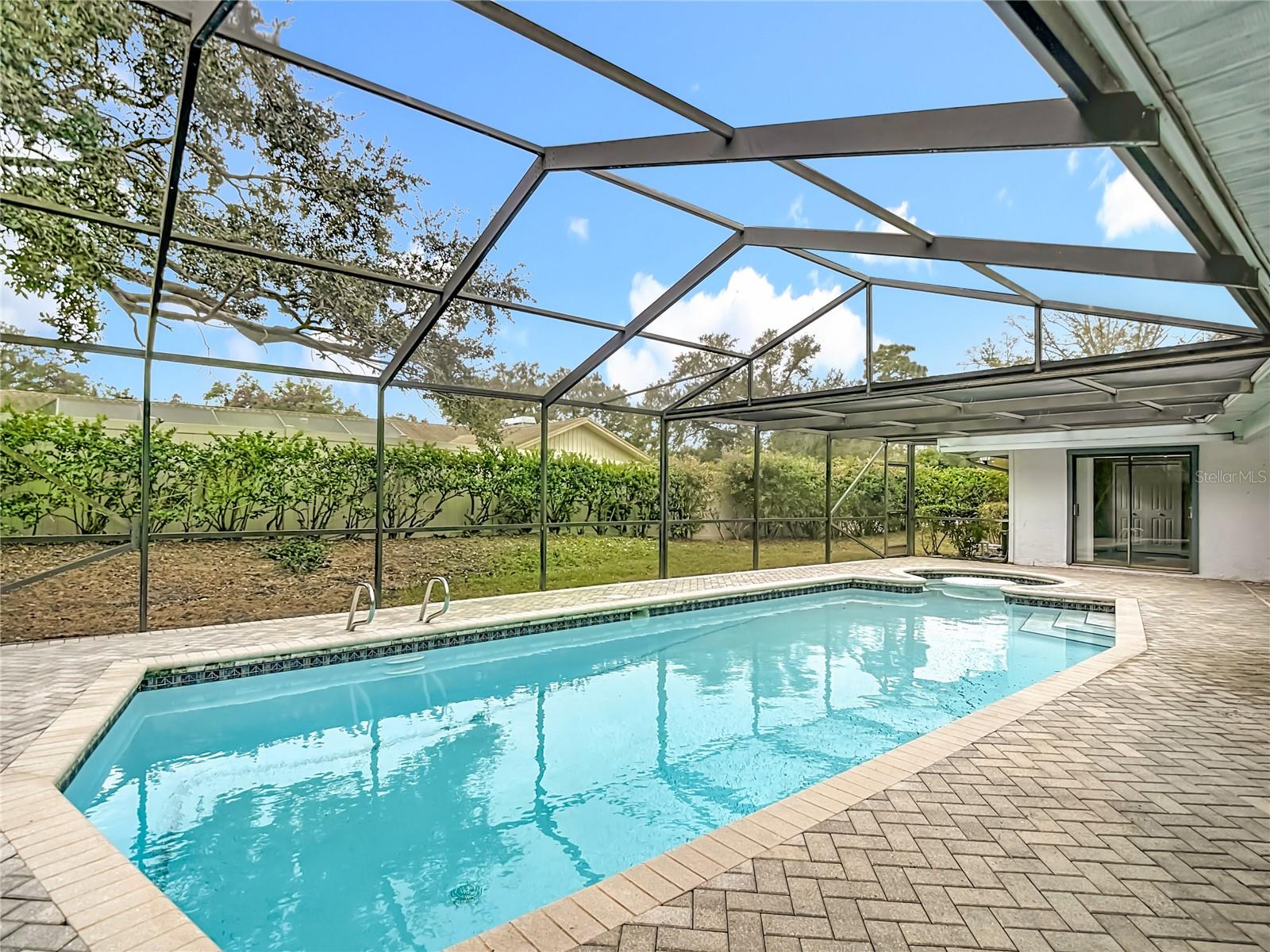 RAINBOW FARMS - Residential