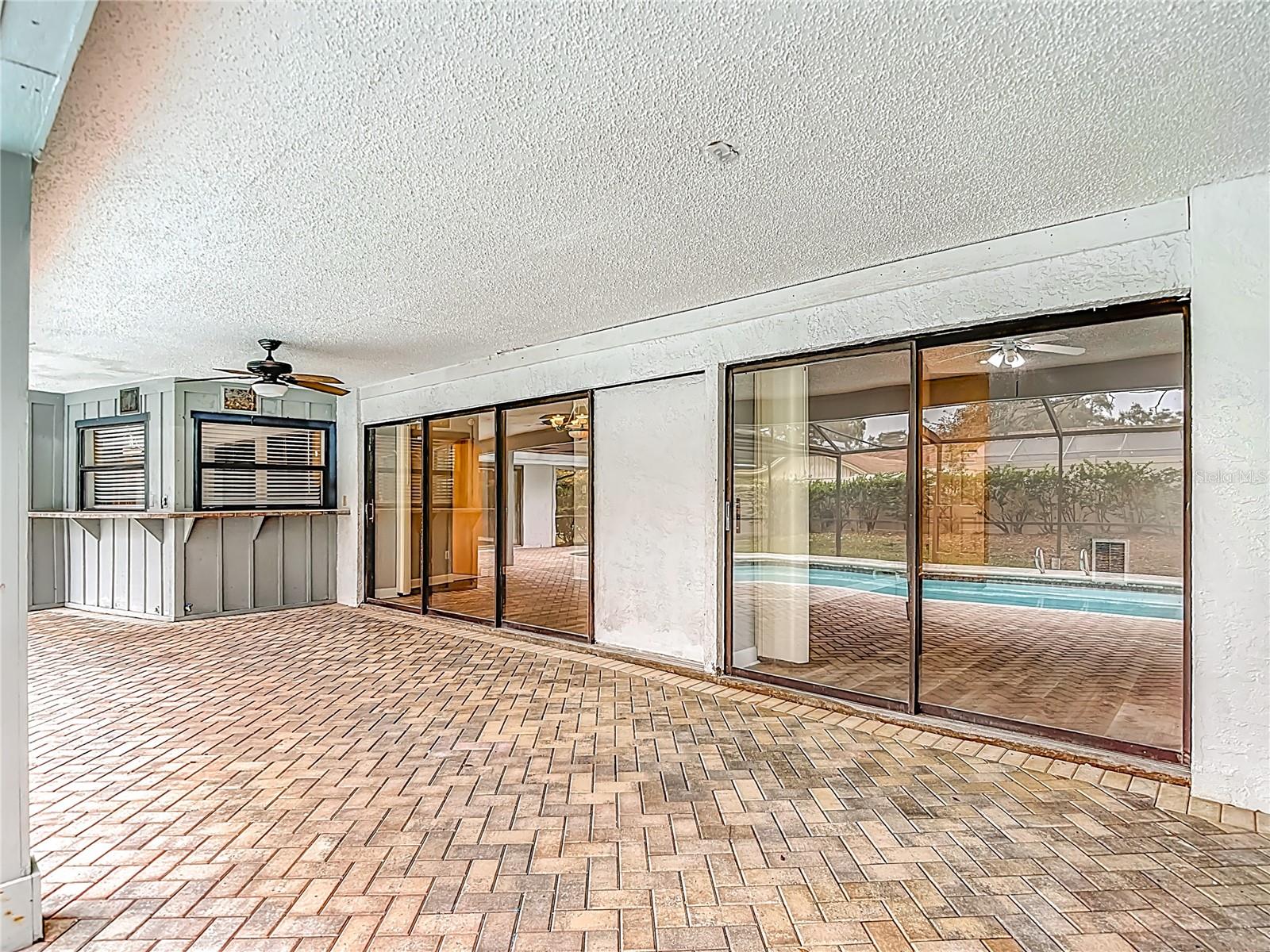 RAINBOW FARMS - Residential