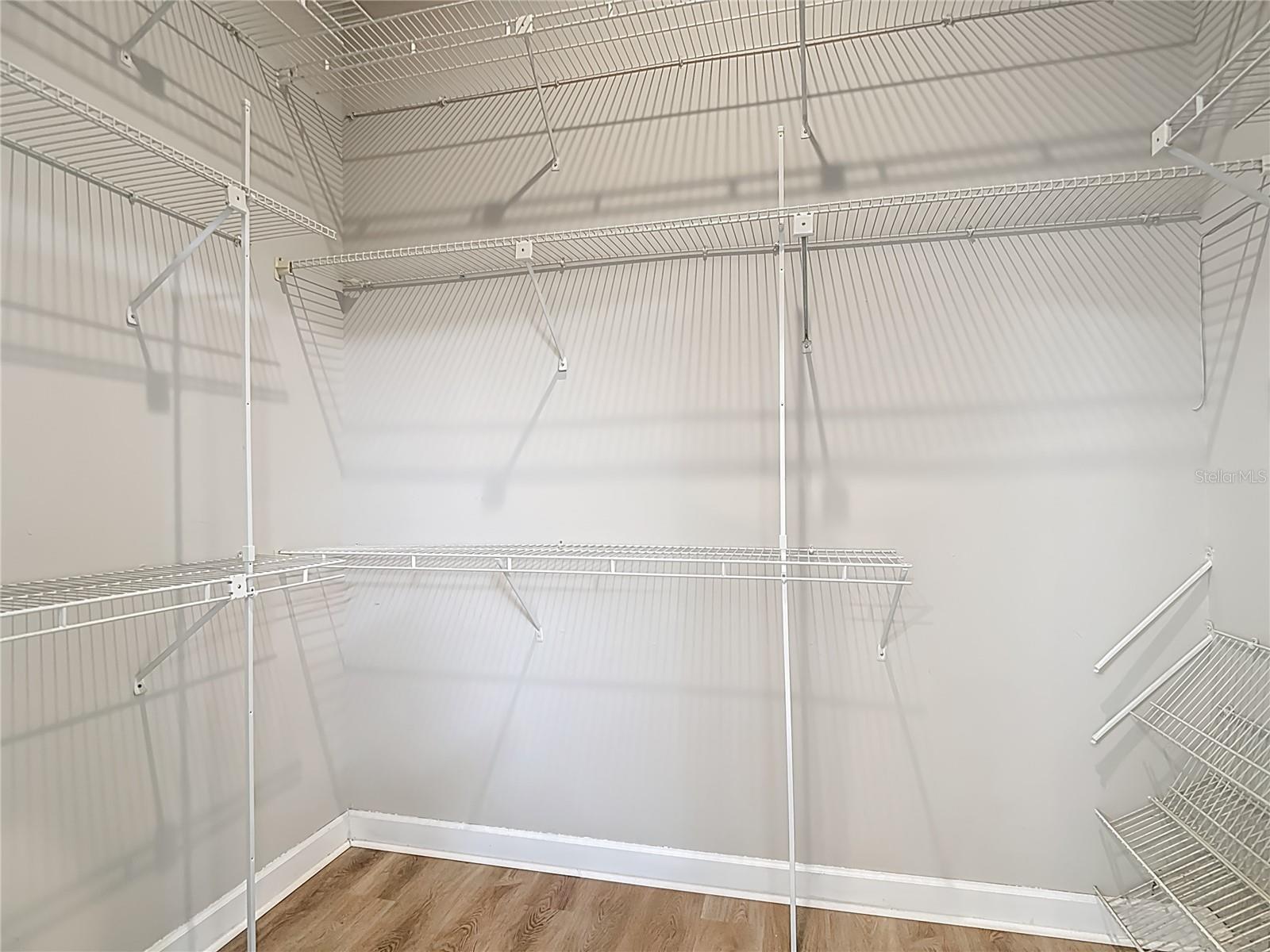 RAINBOW FARMS - Residential