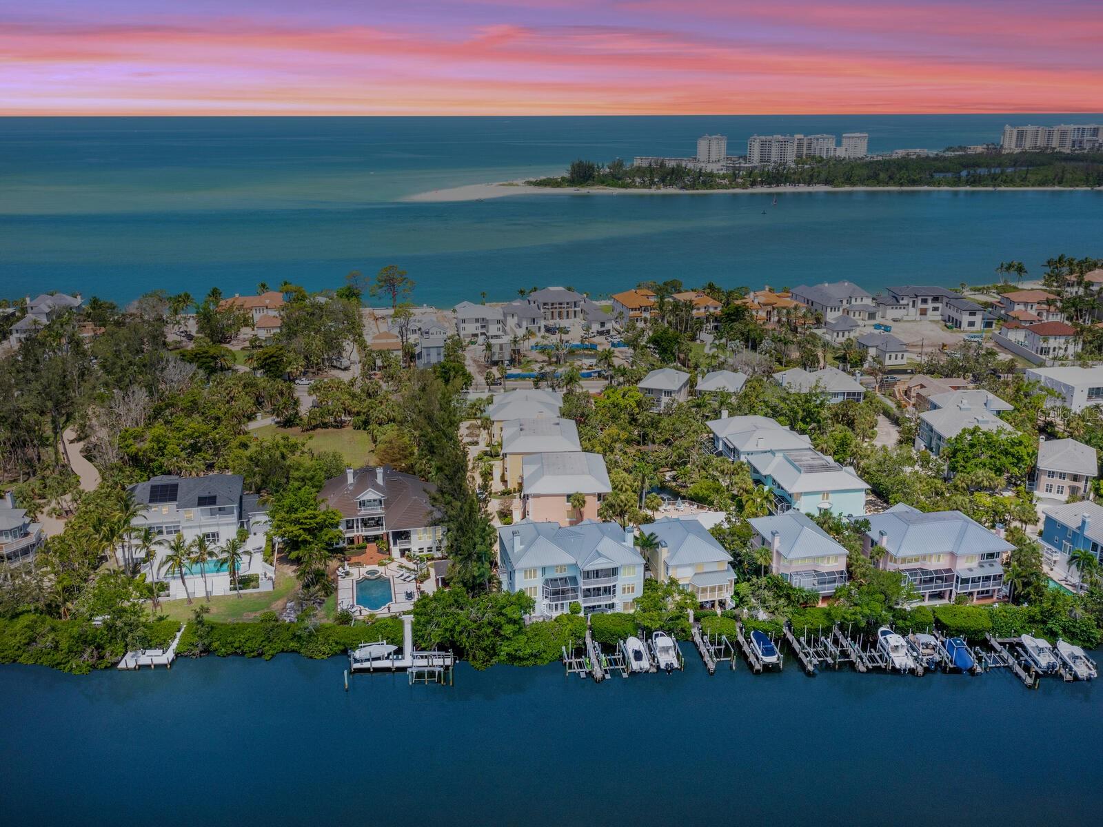 3954 HAMILTON CLUB CIRCLE 14