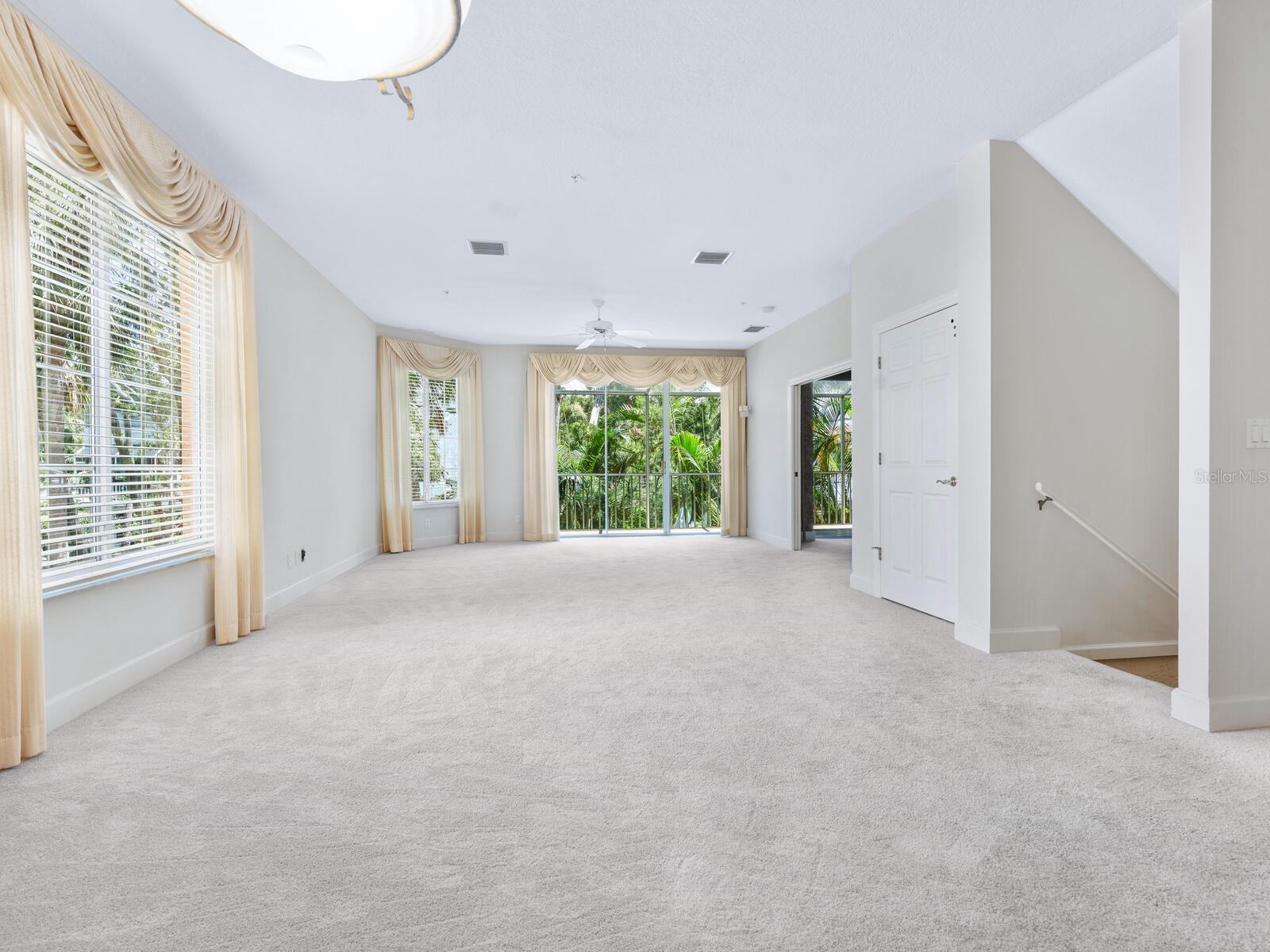 HAMILTON CLUB - Residential