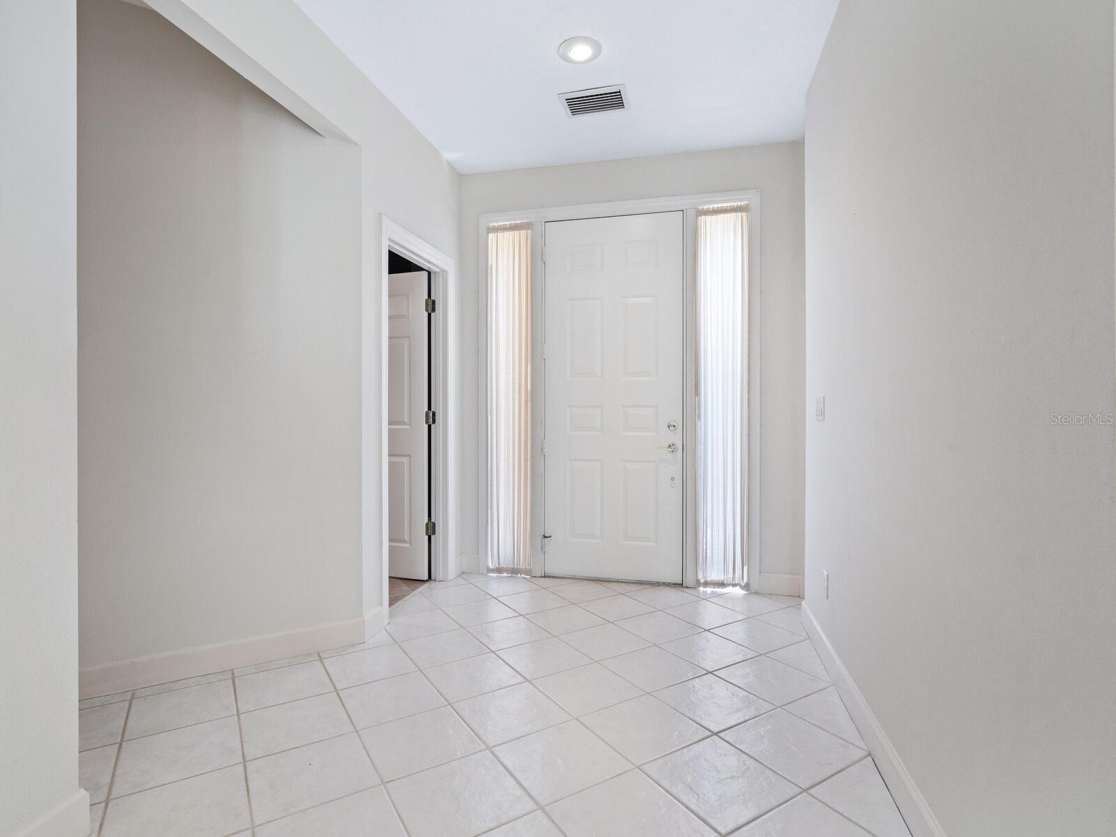 HAMILTON CLUB - Residential