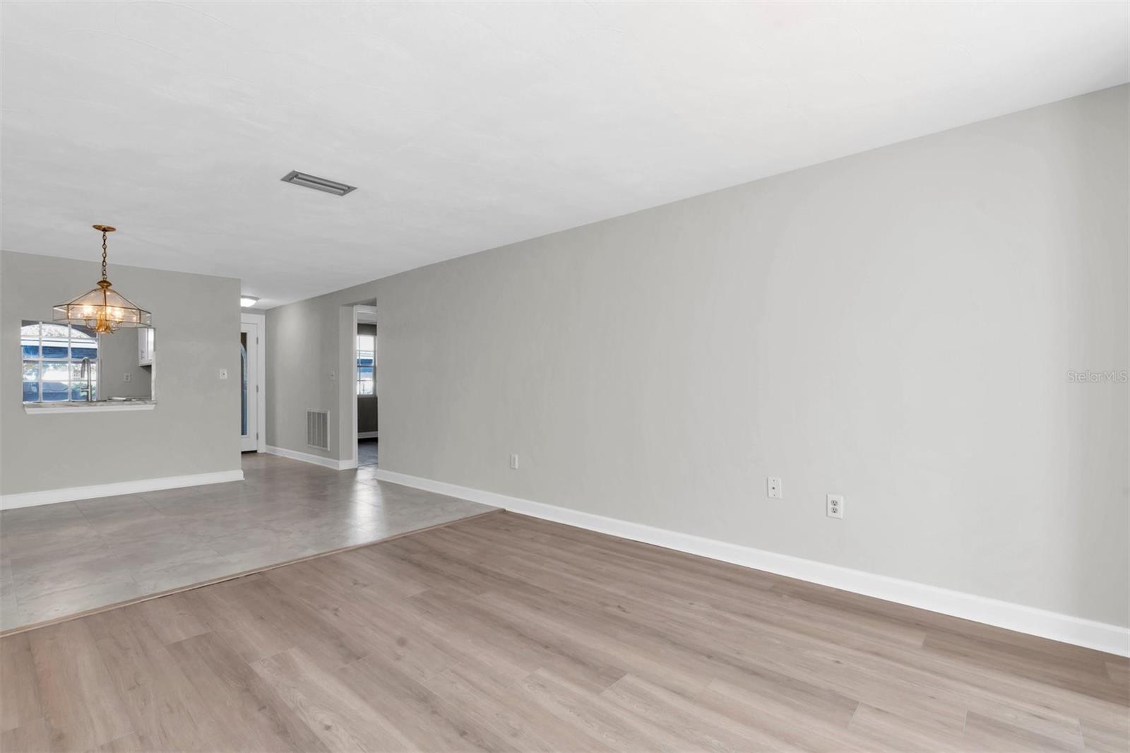 GARDENS BEACON SQUARE - Residential